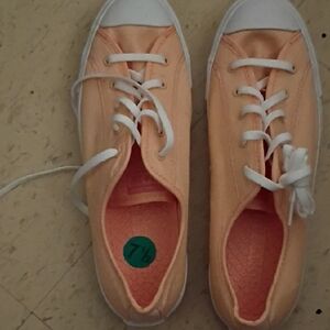 Peach Canvas Low-Top Sneakers with White Accents